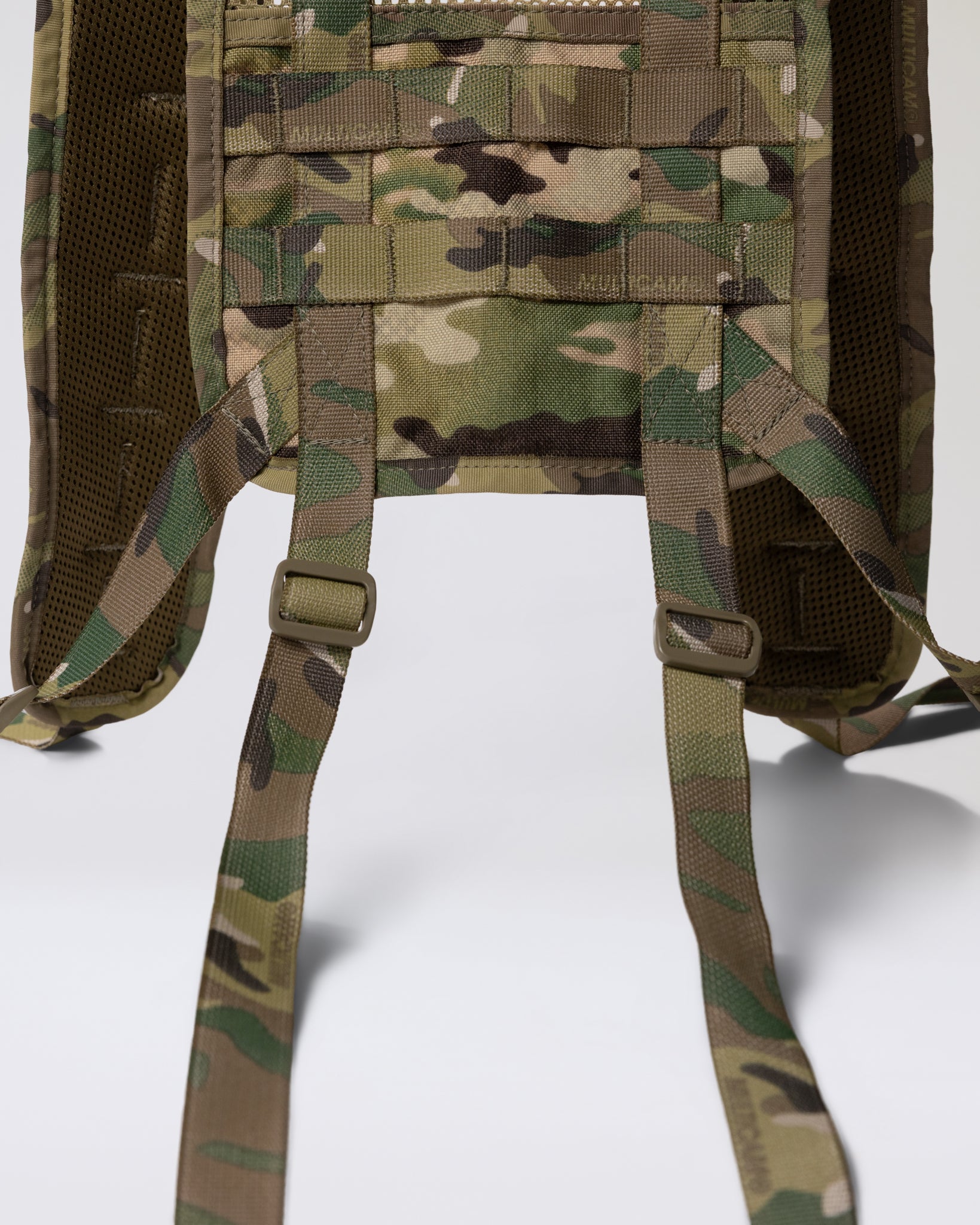 6 Point Harness – Front Panels Compatible