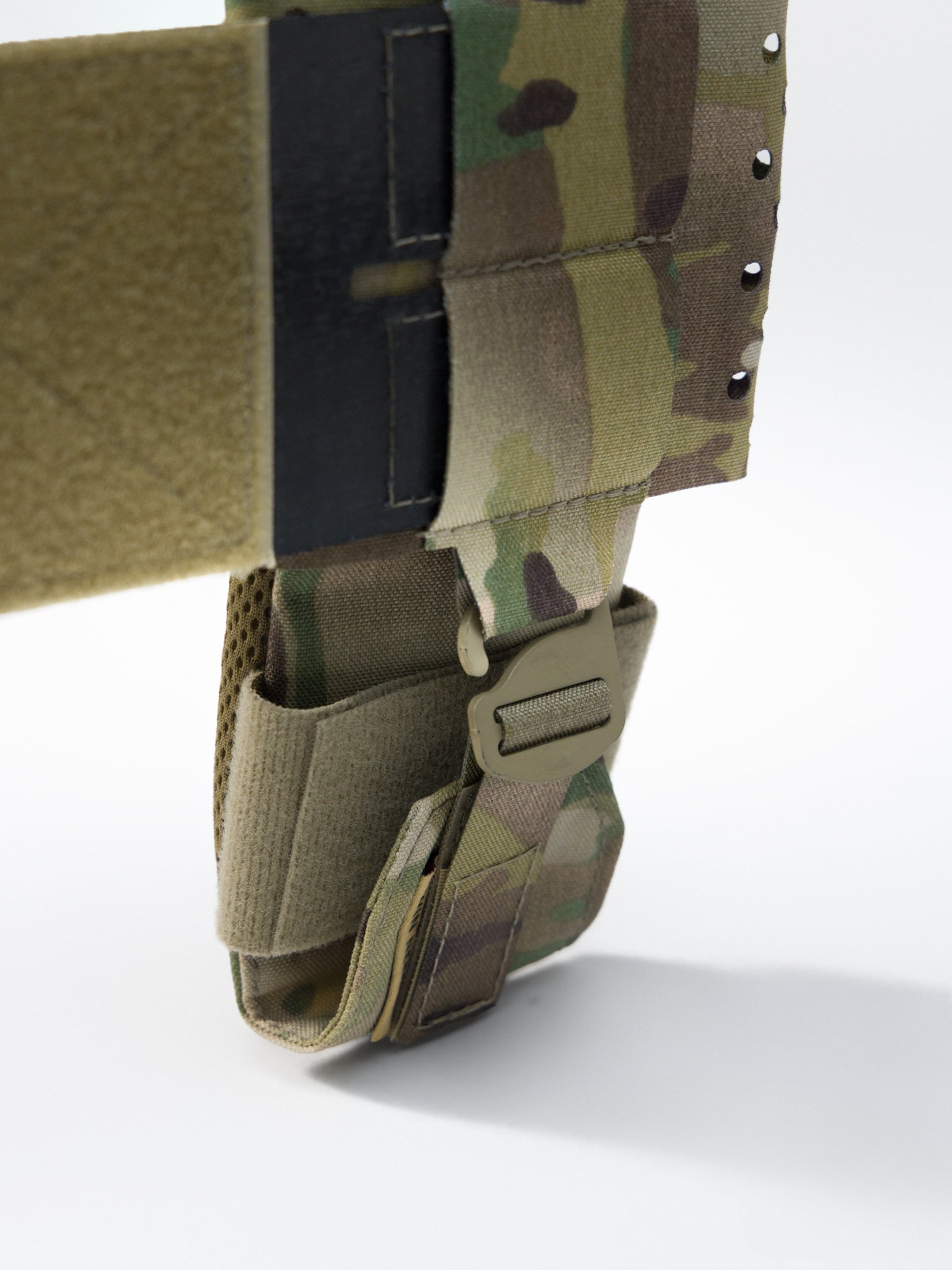 PPEU RF-9820 Wing Pouch