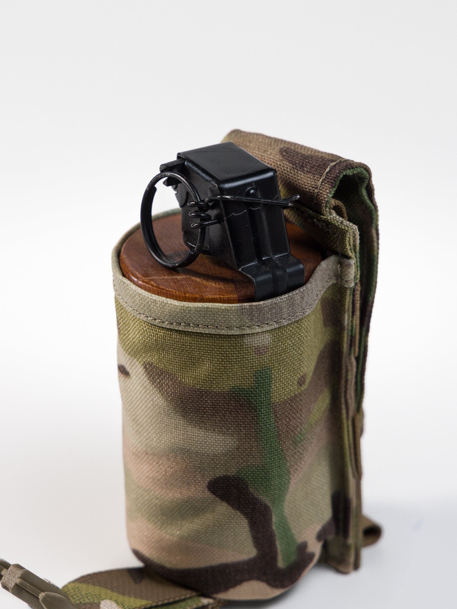 TwinNeedle Smoke Grenade Pouch
