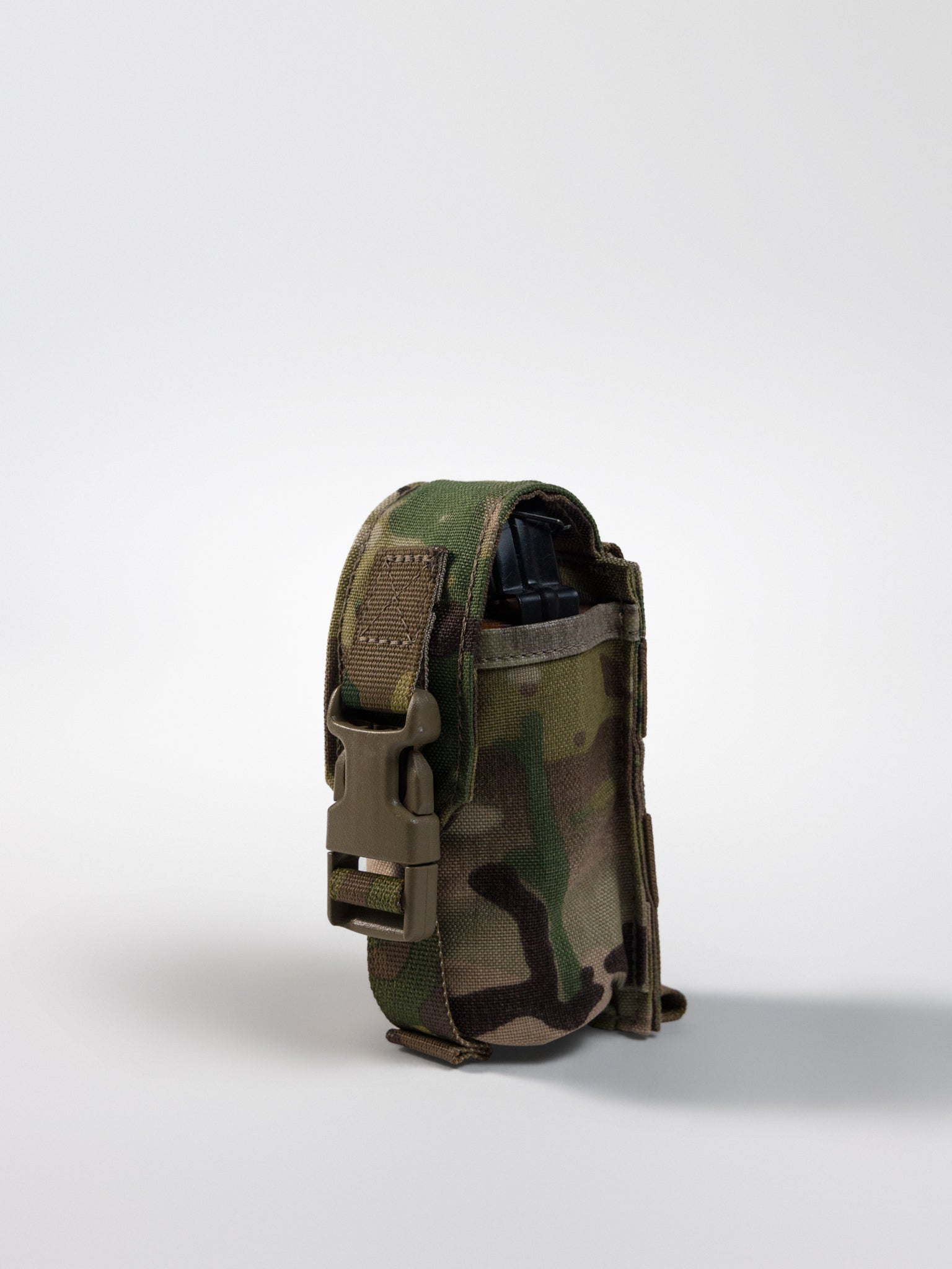 TwinNeedle Smoke Grenade Pouch