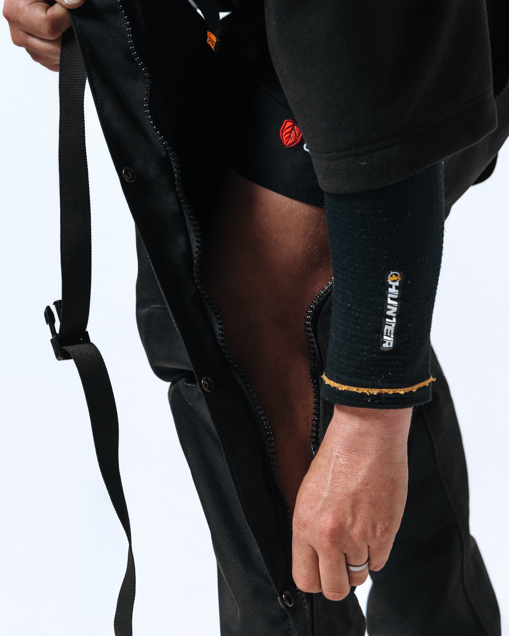 Chaps with zip