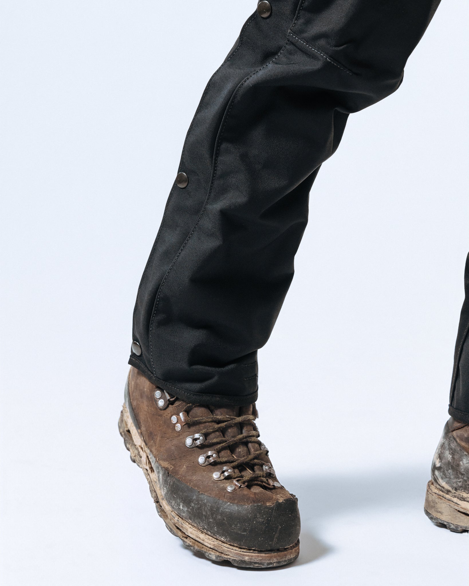 Chaps with zip